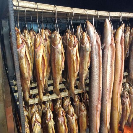 Geräucherter_Fisch_in_unserem_Hofladen